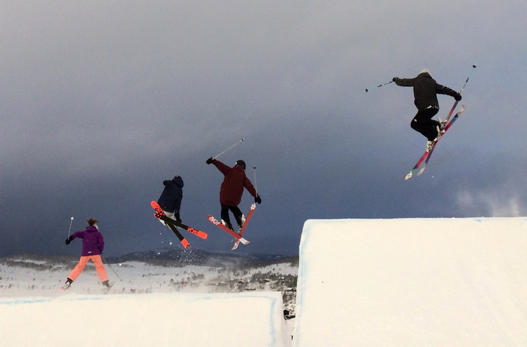 VIERLI.MARINA.TORA.KAMILLA.ANNALOTTA.PH.AJ VIERLI.MARINA.TORA.KAMILLA.ANNALOTTA.PH.AJ