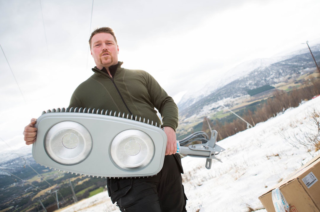 2_TMM_6203 2_TMM_6203