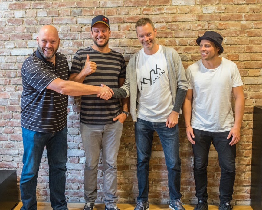 Myrkdalen_signing Myrkdalen_signing