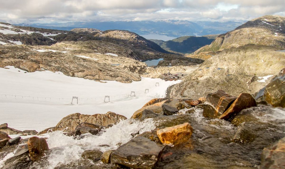 12045308_912995215434770_8830336626385966195_o 12045308_912995215434770_8830336626385966195_o