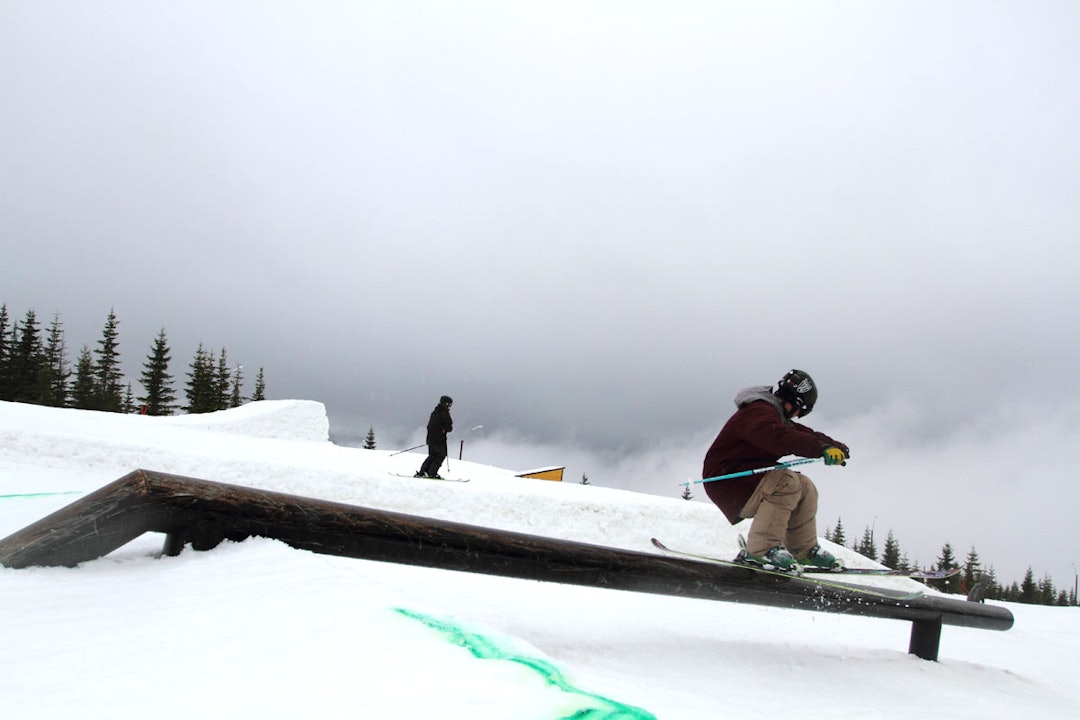 Jens,-downrail Jens,-downrail