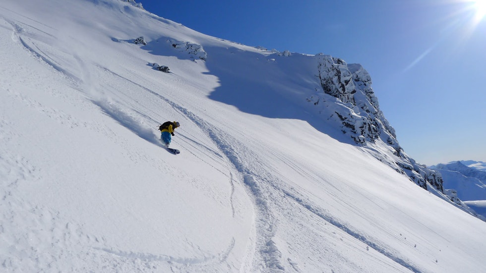 Verdensmesterføre i vestflanken på Skjervan. Foto: Halvor Hagen Skjervan-Toppturer-i-Romsdalen-2