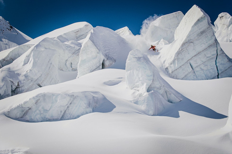 BRETERRENG: Scenene i starten ble spilt inn i Zermatt. Foto: Red Bull Markus Eder ultimate run