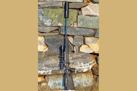 SCHULTZ & LARSEN VICTORY: Victory har tommelhull og syntetstokk Schultz & Larsen Victory rifle test