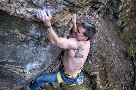 TREN HARDERE OG SPIS MER: Forsker og fysioterapeut Gudmund Grønhaug mener at vektnedgang gir kortvarig effekt, men økt styrke er varig.  Gudmund Grønhaug, vekt, klatring