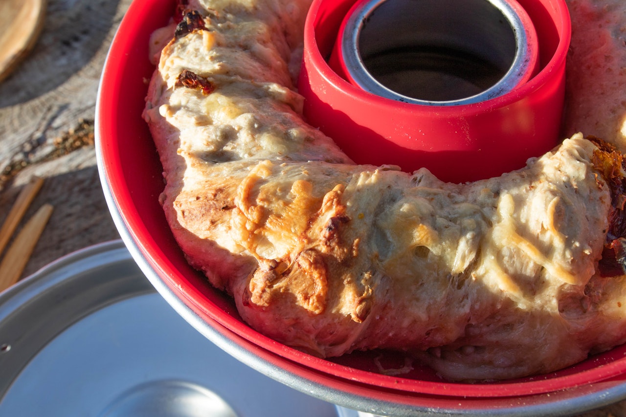 NYBAKT BRØD: Ferskt brød er luksus på tur. Foto: Sigrid Henjum NYBAKT BRØD: Ferskt brød er luksus på tur. Foto: Sigrid Henjum