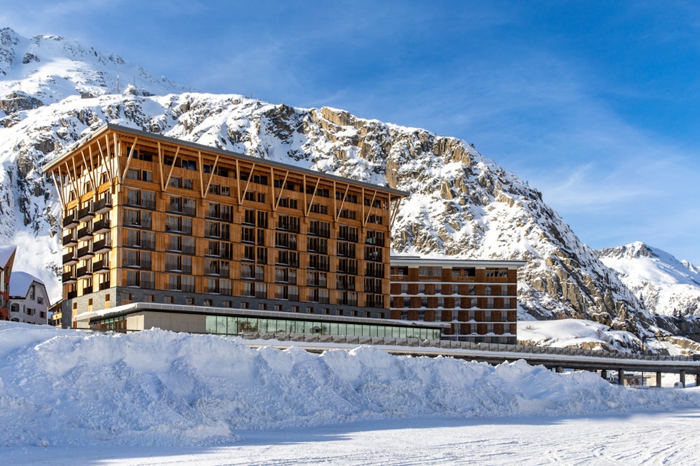 Nye Radisson Blu Andermatt er en uforglemmelig hotellopplevelse. Foto: Soeren Dam Thomsen for Radisson Blu Hotel Reussen Nye Radisson Blu Andermatt er en uforglemmelig hotellopplevelse. Foto: Soeren Dam Thomsen for Radisson Blu Hotel Reussen