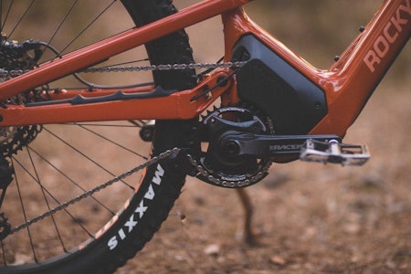 NY MOTOR: Dyname 4.0 er navnet på 2021-generasjonen av motorer på Rocky Mountain elektriske stisykler. Foto: Kristoffer H. Kippernes test av rocky mountain elsykkel motor