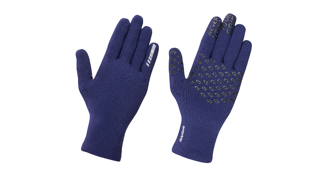 TIL HEN MED KALDE FINGRE: Vi kjenner alle noen som alltid fryser på fingrene på sykkeltur. TIL HEN MED KALDE FINGRE: Vi kjenner alle noen som alltid fryser på fingrene på sykkeltur.