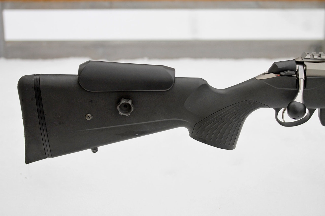 TIKKA T3X TACTICAL 308: Konstruert for presise skudd på lange hold justerbar kolbe tikka t3x tactical 308 test jeger