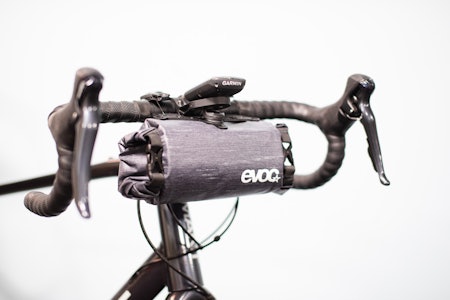 RÅLEKKER: Den er liten, nett, futuristisk og gjemmer seg fint under styret. Foto: Henrik Alpers.  RÅLEKKER: Den er liten, nett, futuristisk og gjemmer seg fint under styret. Foto: Henrik Alpers.