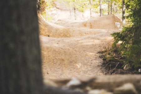 DETTE I HOVEDSTADEN? Kan vi få en sykkelpark i Oslo? Det ønsker hvertfall NOTS, Frøy og Rye å gjøre noe med. Illustrasjonsbilde fra Trysil Bike Arena. Foto: Kristoffer H. Kippernes. sykkelpark i oslo