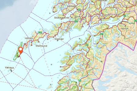 OMKOM: En kvinne i 20-årene omkom etter en fallulykke på Reinebringen i Lofoten. Foto: Norgeskart Reinebringen