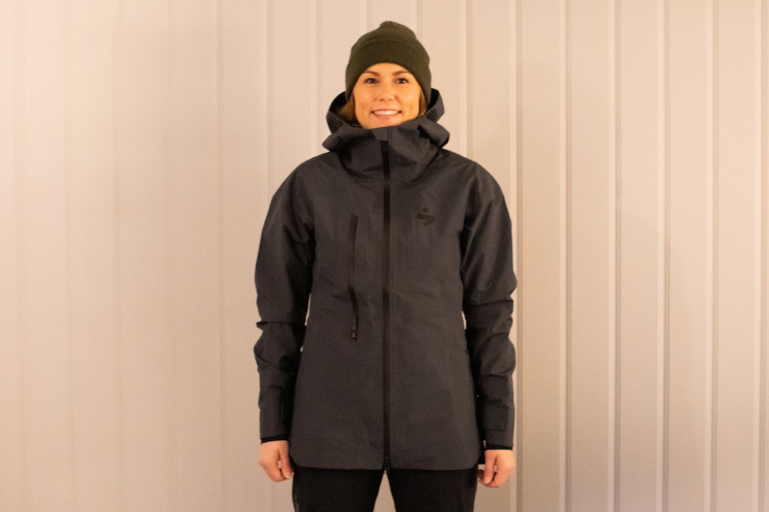 Sweet Crusader X Gore-Tex jacket W Vi har testet Sweet Crusader X Gore-Tex skijakke for dame