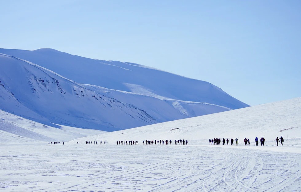 SVALBARD SKIMARATON: Hvis du vil oppleve Svalbard, kan en deltakelse her gi deg et minne for livet. Foto: D. Wrangborg