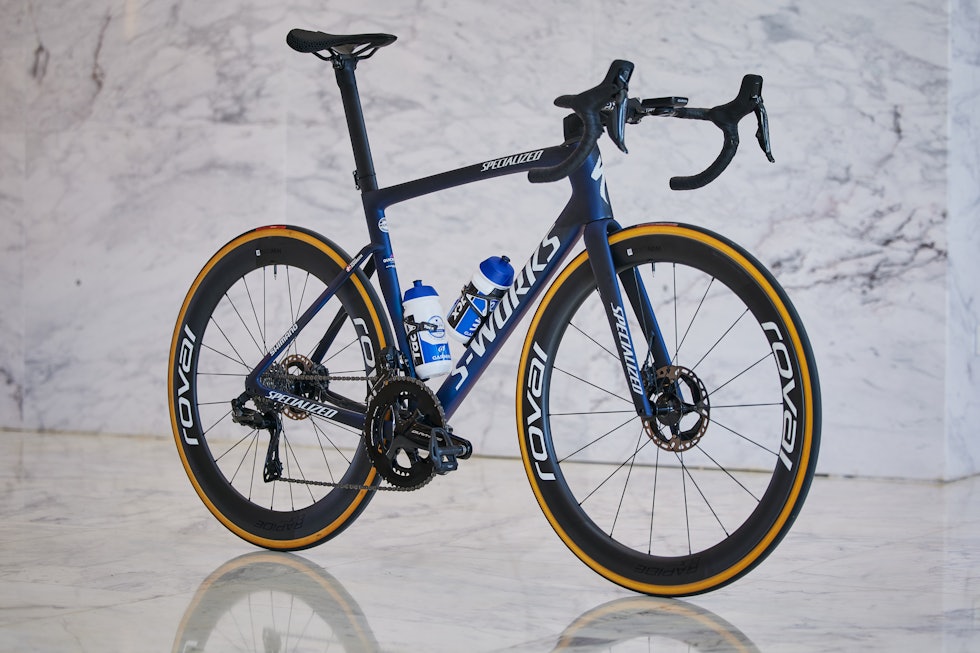 HØYREIST: Casper Asgren har lange bein, åpenbart. Specialized Tarmac SL7 Casper Asgren