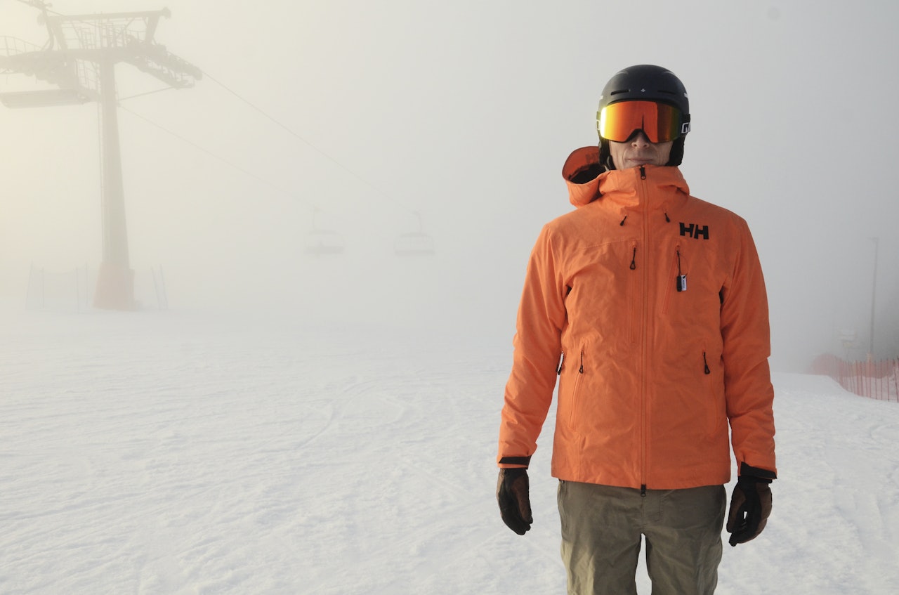 ODIN: Helly Hansens isolerte skalljakke gir mindre varme, men er velegnet til allsidig bruk. Foto: Erlend Sande ODIN: Helly Hansens isolerte skalljakke gir mindre varme, men er velegnet til allsidig bruk. Foto: Erlend Sande