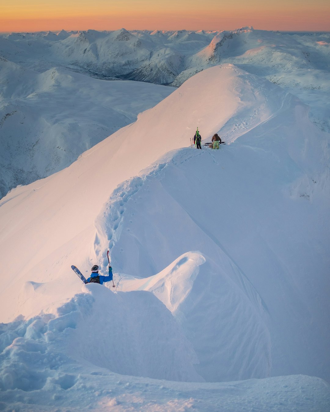 Magisk lys! Foto: Fred Åge Hol Topptur ved Harstad