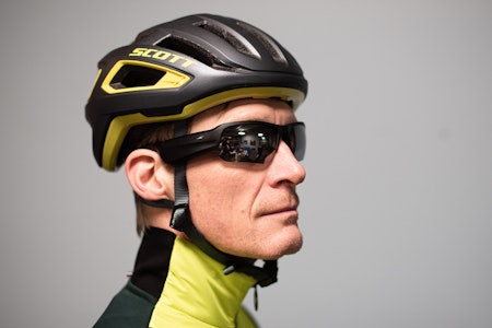 ALT SETT - ALT HØRT: Med Bose Frame Tempo har du solbriller og «over ear audio» i ett. Foto: Henrik Alpers.  ALT SETT - ALT HØRT: Med Bose Frame Tempo har du solbriller og «over ear audio» i ett. Foto: Henrik Alpers.