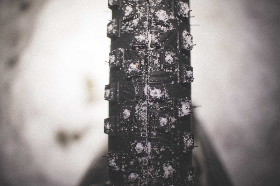 GREPA: Gode piggdekk er en forutsetning om du skal sykle sti om vinteren. Heldigvis finnes det slike. Foto: Kristoffer H. Kippernes. stisykling piggdekk oslo