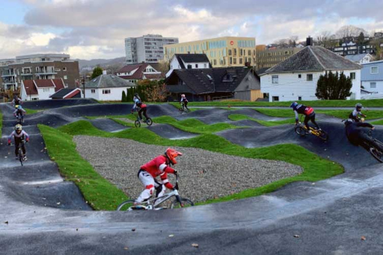 MESTERSKAP: I 2022 blir det arrangert uoffisielt NM i pumptrack. Foto: NCF pumptrack norgesmesterskap 2022
