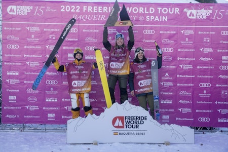 NEST BEST: Hedvig Wessel (til venstre) ble nummer to da årets verdenscup i frikjøring starter i spanske Baqueira Beret lørdag. Foto: Jeremy Bernard Hedvig Wessel tok andreplassen da FWT startet lørdag