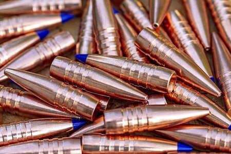 Tåler juling: Barnes TSX og Barnes TTSX passer for hardskutt vilt, storokser og grove boger, men den gode inntrengningen og tøffe konstruksjonen stiller ekstra krav til sikker bakgrunn. Barnes TTSX og TSX kuler