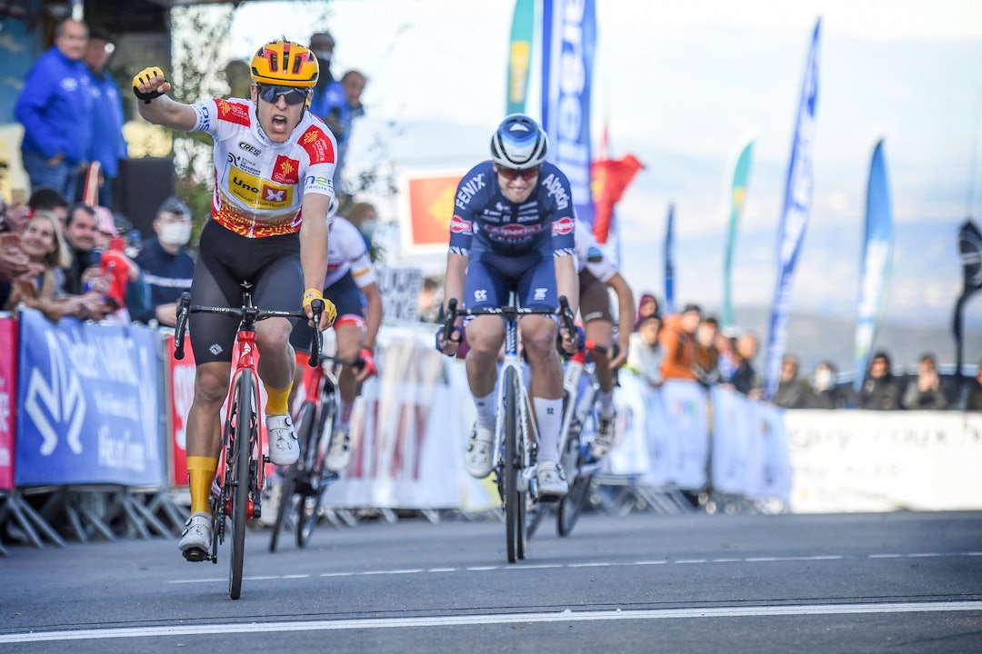 STERK SESONGSTART: Tobias Halland Johannessen imponerte med etappeseier og tredjeplass sammenlagt i Étoile de Bessèges. Foto: Cor Vos tobias halland johannessen etappeseier i etoile de besseges