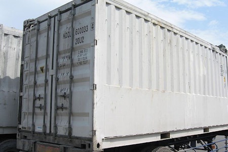 tyveri av elsykkel fra container 