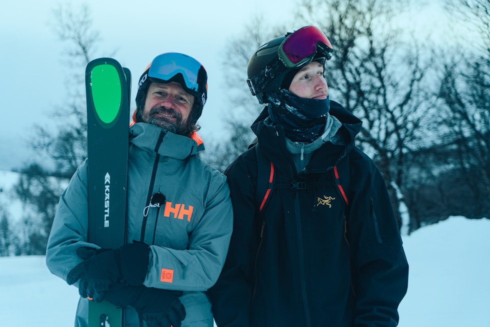 To skikjørere i vinterlandet Oppdal