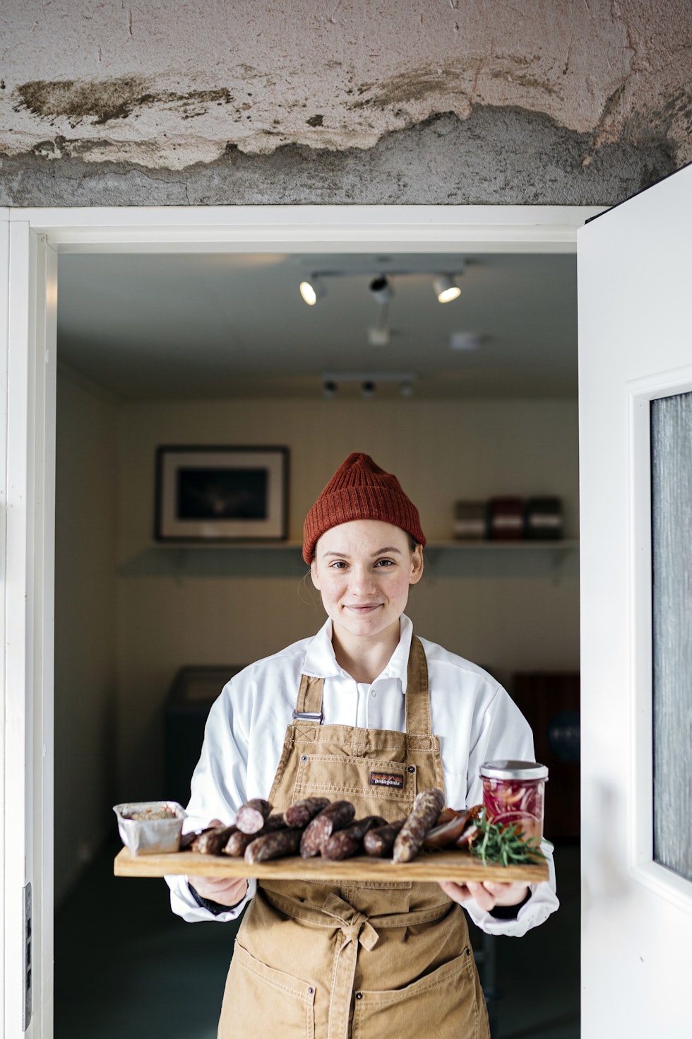 Lokale ressurser: Nässlander mener vegetarianere og veganere bør sette seg mer inn i premissene for jakt som høsting av lokale ressurser. Foto: Karoline O.A. Pettersen Lokale ressurser: Nässlander mener vegetarianere og veganere bør sette seg mer inn i premissene for jakt som høsting av lokale ressurser. Foto: Karoline O.A. Pettersen
