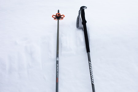 Dynafit Blacklight Pro Pole skistaver i snø