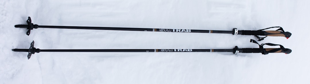 Skitrab Ortles skistaver i snø