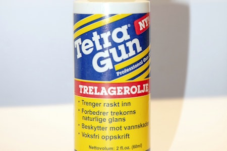 tetra gun stokkolje i en flaske til test