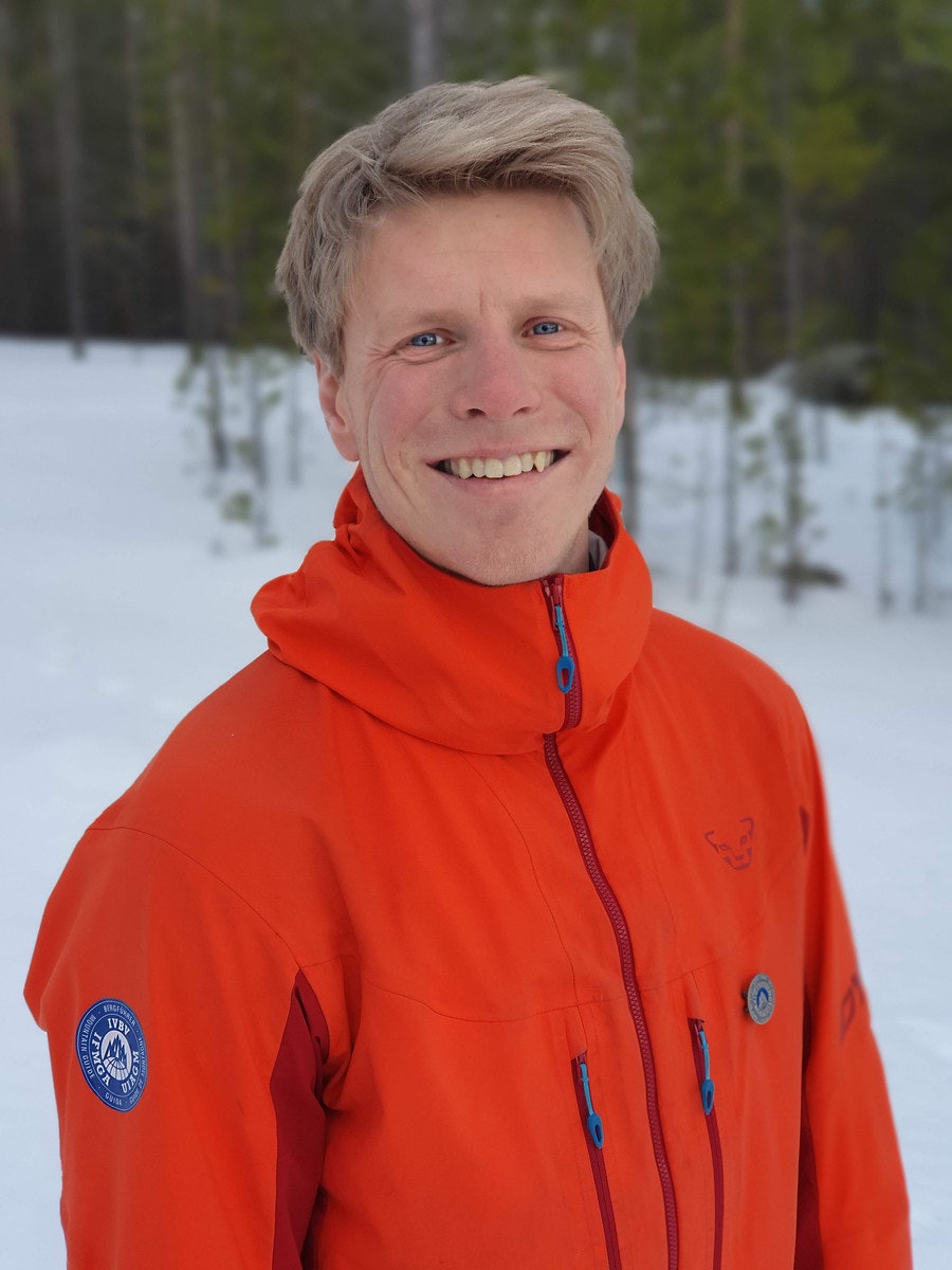 FJELLVANT: Sondre Kvambekk har drevet aktivt med fjellklatring i 13 år og alpin skiferdsel i 12 år. Foto: Sondre Kvambekk FJELLVANT: Sondre Kvambekk har drevet aktivt med fjellklatring i 13 år og alpin skiferdsel i 12 år. Foto: Sondre Kvambekk