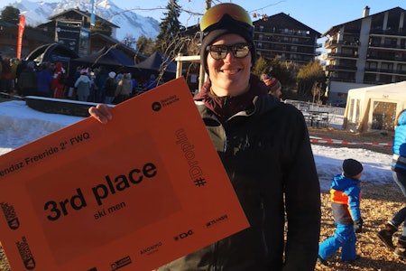 TREDJEPLASS: Øystein Aasheim kunne smile etter sin første pallplassering siden 2020. Foto: Simen Aasheim Øystein Aasheim kom på tredjeplass.