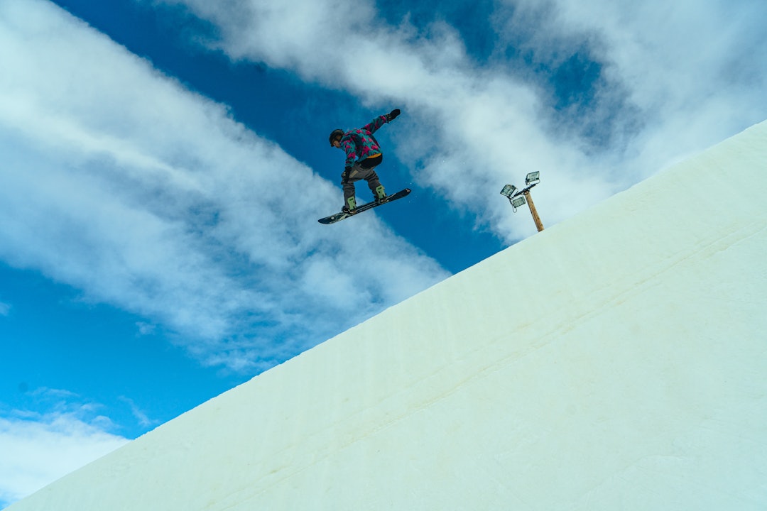 FREKVENTERER: Len Roald Jørgensen blir nok å se mye i wyllerpipen fremover. Foto: Christian Nerdrum Snowboarder i superpipen i Wyller
