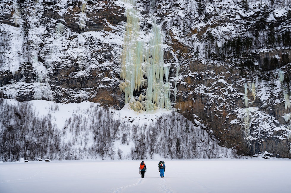 BRØDRENE FRA SALANGEN: Sondre og Eivind Jacobsen har herjet rundt i fjellene her i snart 20 år. Foto: Kyrre Buxrud