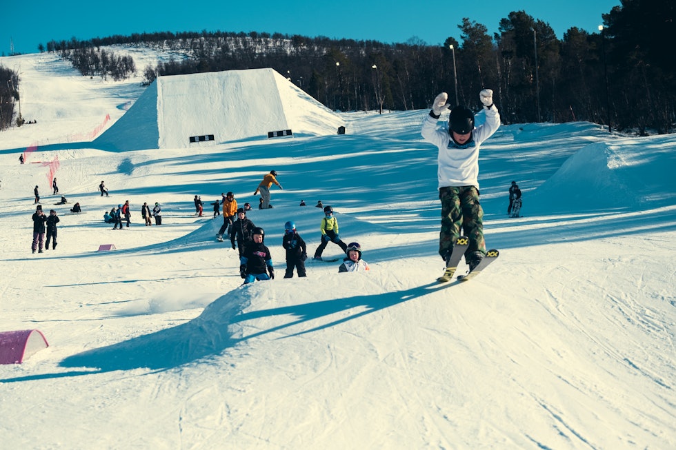 DET DRYPPER PÅ BREDDEN: – Vi må ha en stor konkurranse i Norge, sier Marcus Kleveland som mener at elitekonkurransen X Games også er gunstig for rekrutteringen av freesski og snowboard.  Foto: Marcus Kleveland