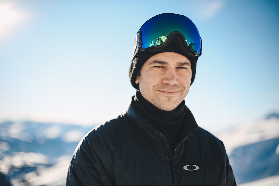 GJØR PLASS TIL RUUD:  Landslagstrener i snowboard Per Iver Grimsrud hyller Birk Ruuds snowboardsatsing og ønsker skikjøreren velkommen med på trening, hvis Ruud fortsetter utviklingen.