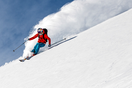 GLITTER: Tiril Sjåstad Christiansen på vei ned Glittertind. Foto: Hans Kristian Krogh-Hanssen Tiril Sjåstad Christiansen på vei ned Glittertind. Bilde: Hans Kristian Krogh-Hanssen