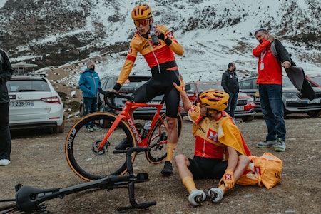 GOD HJELP: Torstein Træen la ned en avgjørende jobb for Tobias Halland Johannessen på den fjerde etappen av Volta a Catalunya. Foto: Szymon Gruchalski GOD HJELP: Torstein Træen la ned en avgjørende jobb for Tobias Halland Johannessen på den fjerde etappen av Volta a Catalunya. Foto: Szymon Gruchalski