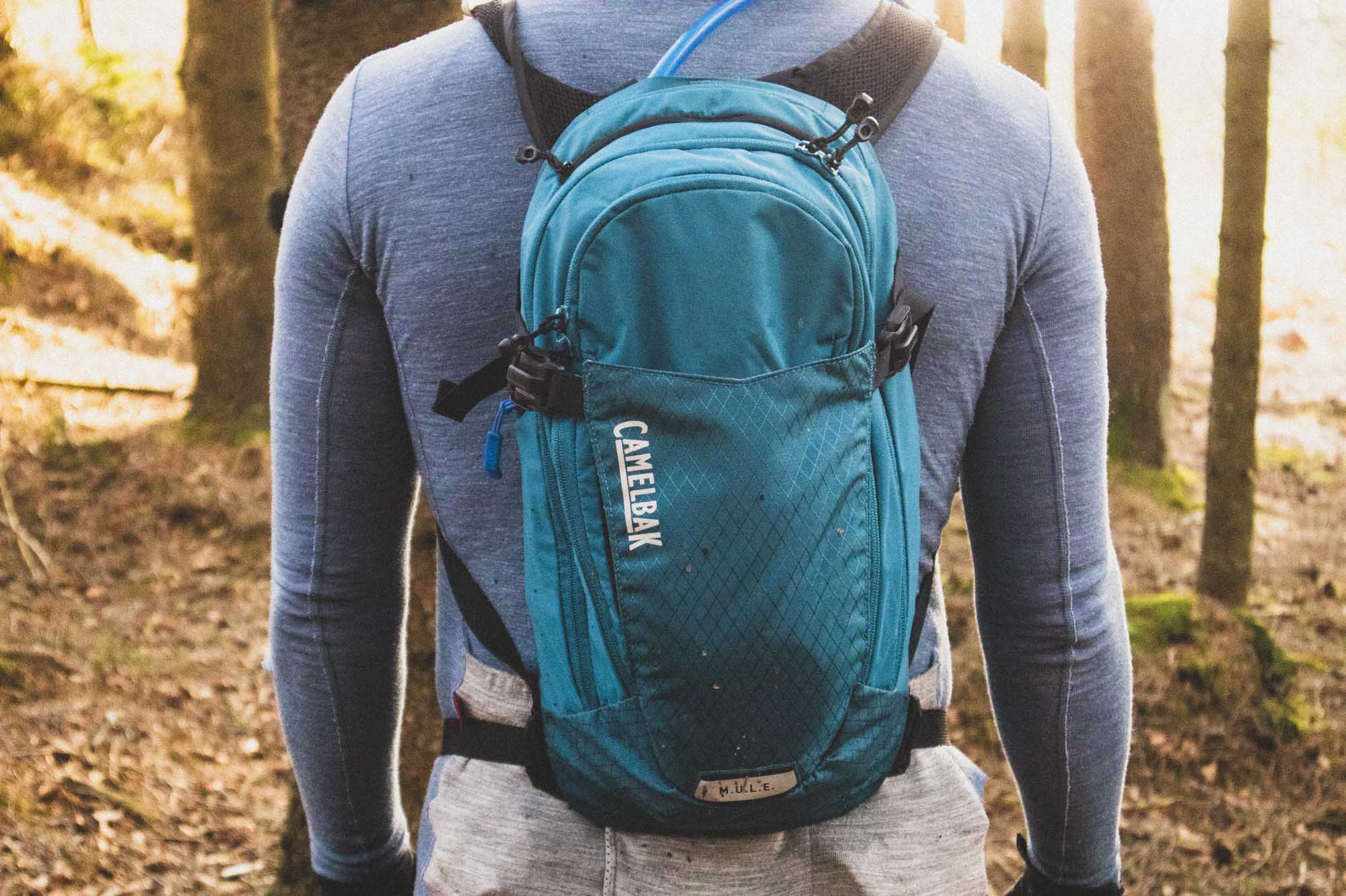 Camelbak mule discount 12l