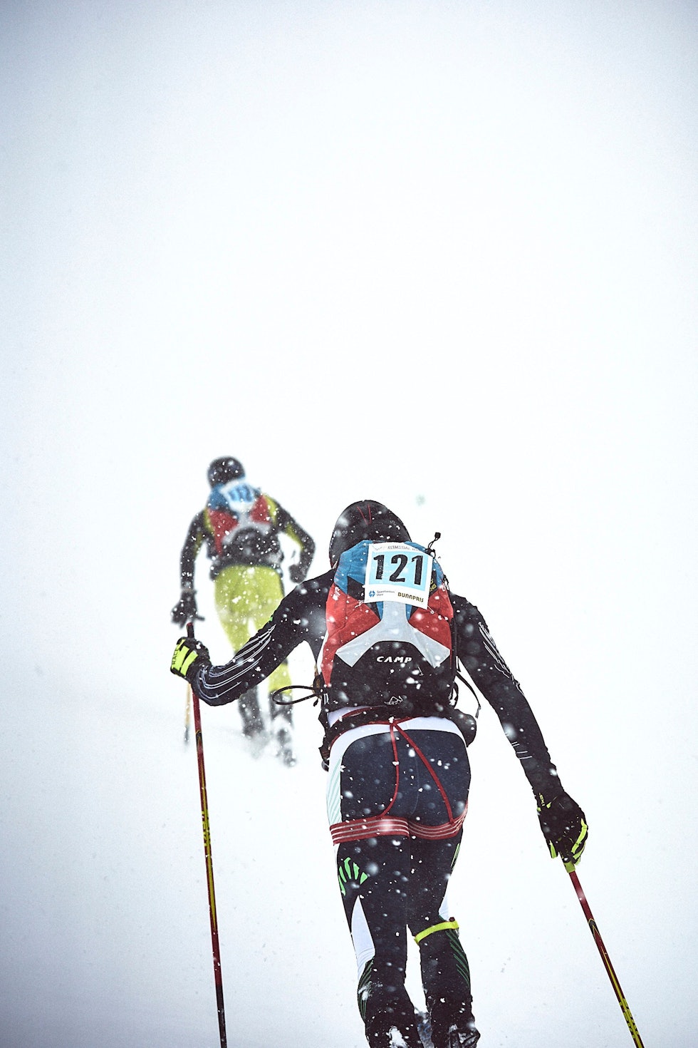 I FRONT: Jonathan Albon foran Kilian Jornet. Foto: Romsdal Rando Romsdalen Rando.