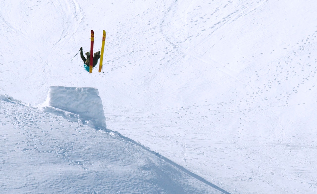 BESTE JENTE: Vilde Fimreite sendte både 360 og backflip, og dro i land seieren i Sauda BCC. Foto: Bjerkan media BESTE JENTE: Vilde Fimreite sendte både 360 og backflip, og dro i land seieren i Sauda BCC. Foto: Bjerkan media