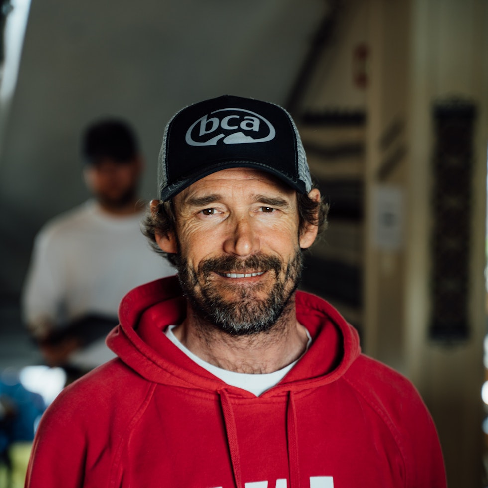 Petter Andresen er daglig leder på Vatnahalsen Høyfjellshotell og en habil skikjører. Foto: Brynjar Tvedt