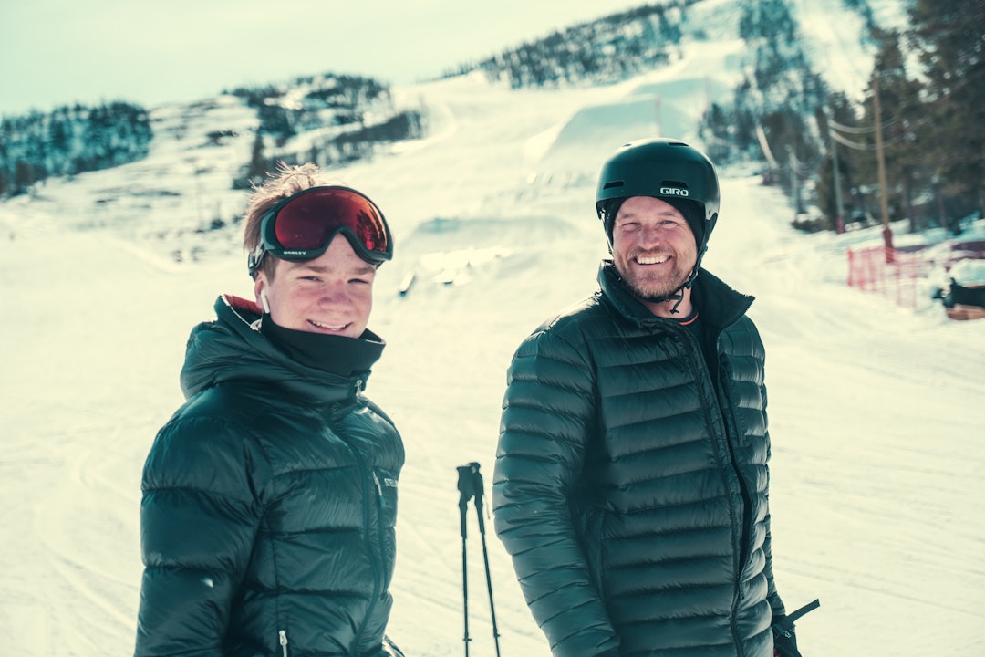 GEILOFOLK: Jibbetalent Ola Gullstein og Andreas Håtveit i bunnen av NM løypa på Vestlia, Geilo. Foto: Bård Gundersen GEILOFOLK: Jibbetalent Ola Gullstein og Andreas Håtveit i bunnen av NM løypa på Vestlia, Geilo. Foto: Bård Gundersen