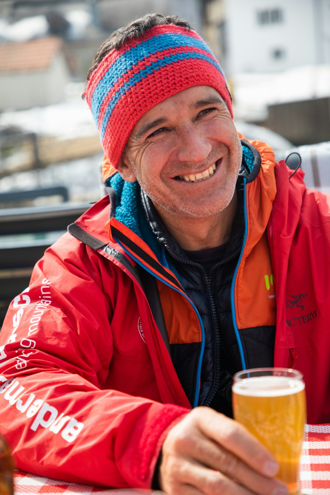 FJELLGUIDE: Nikita Uboldi jobber som fjellfører i Sveits og har vært på topptur mange ganger i Norge både med og uten gjester. Foto: Tore Meirik