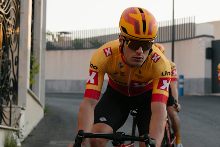 PROFF: Fredrik Dversnes, som sykler for Uno-X Pro Cycling, deler sine treningstips. Foto: Wordup Projects / Uno-X Pro Cycling PROFF: Fredrik Dversnes, som sykler for Uno-X Pro Cycling, deler sine treningstips. Foto: Wordup Projects / Uno-X Pro Cycling