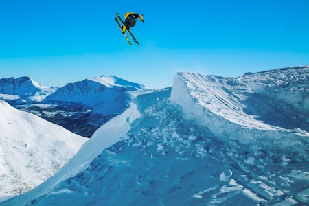 TID, STED ROMSDALEN: Stilkongen Erik Naess på kickersession i Romsdalen. Foto: Terje Aamodt TID, STED ROMSDALEN: Stilkongen Erik Naess på kickersession i Romsdalen. Foto: Terje Aamodt